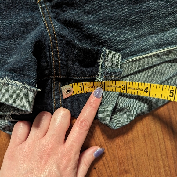 Abercrombie & Fitch High Rise Jean Shorts - Picture 4 of 6